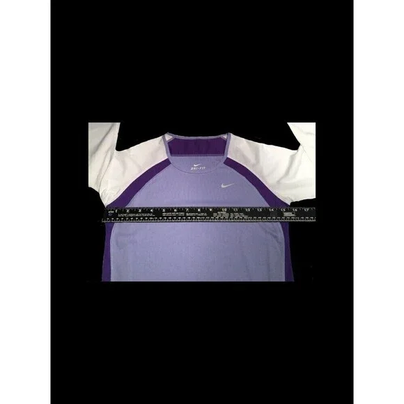 Nike Dri-FIT Women's Long Sleeve Training Shirt, LAVENDER MULTI, Size S, NWOT - Picture 4 of 8